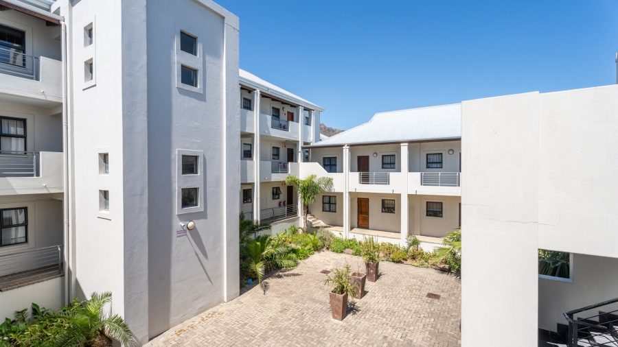 2 Bedroom Property for Sale in Admirals Park Western Cape